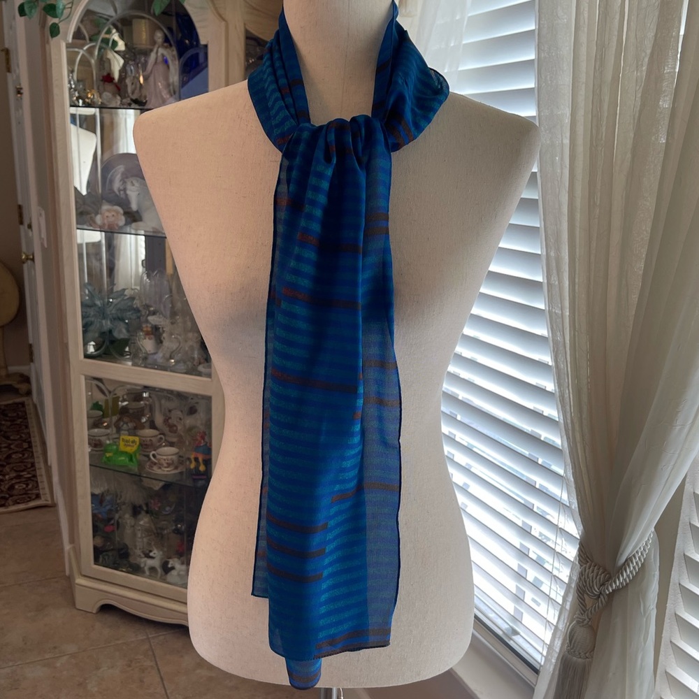 Avon Scarf